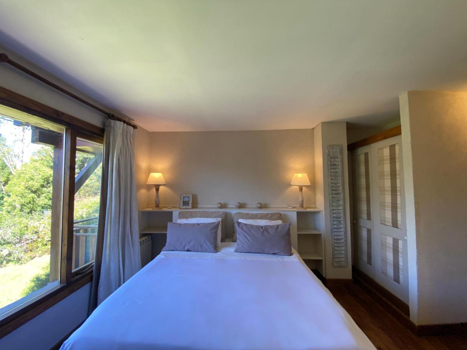 Arelauquen Bungalows & Suites San Carlos de Bariloche Exterior photo