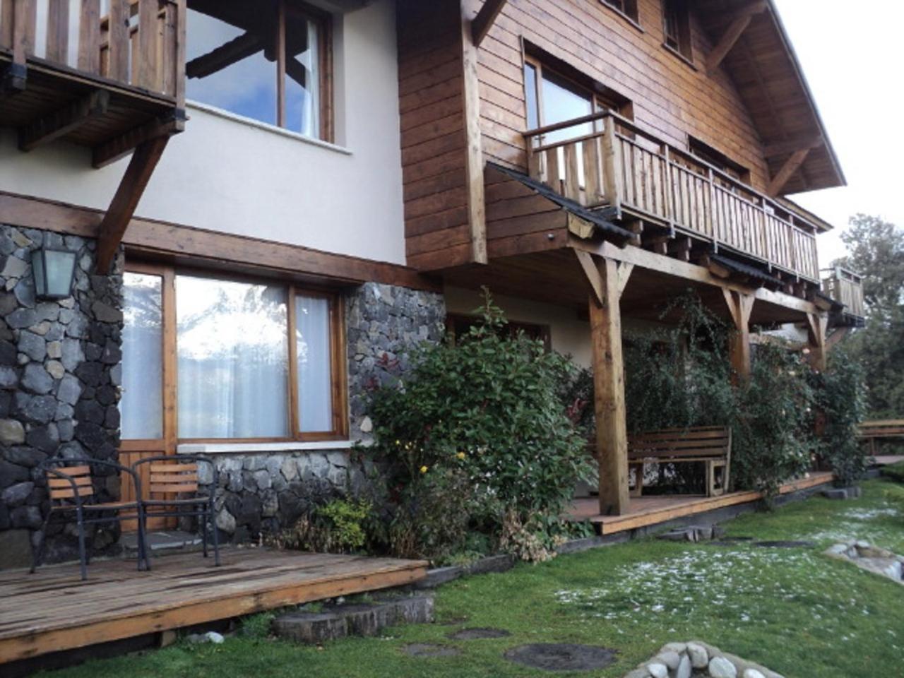 Arelauquen Bungalows & Suites San Carlos de Bariloche Exterior photo